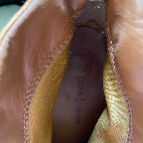 Brown Felt Women’s Ankle Boots - Picture 3 of 7